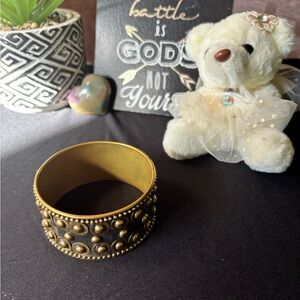 721. ANCIENT BRONZE ANTIQUE MEDIEVAL BRACELET